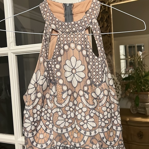 Darling  Dress - Picture 2 of 3